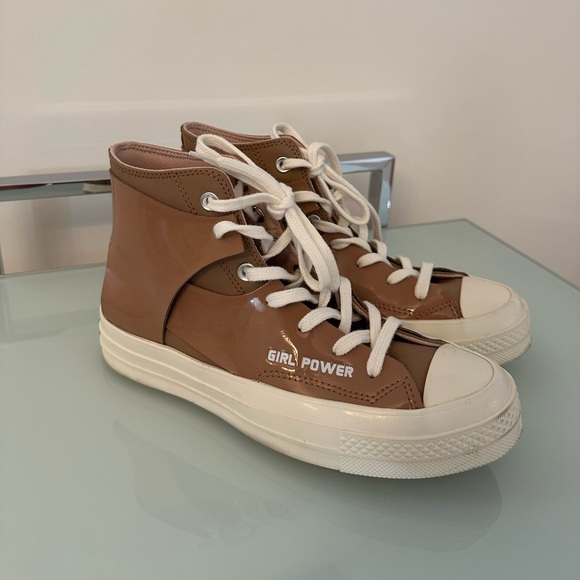 Converse All Stars Lacquer Size 8 - Picture 1 of 3